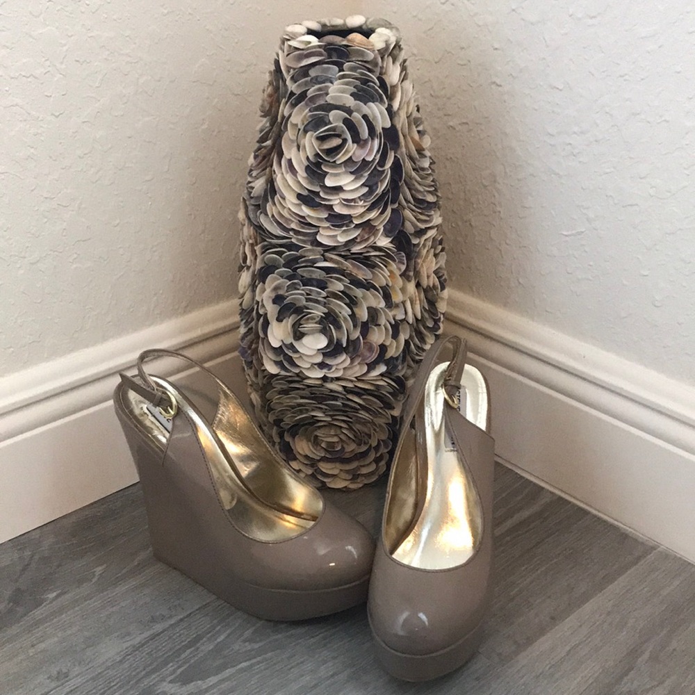 STEVE MADDEN WEDGES